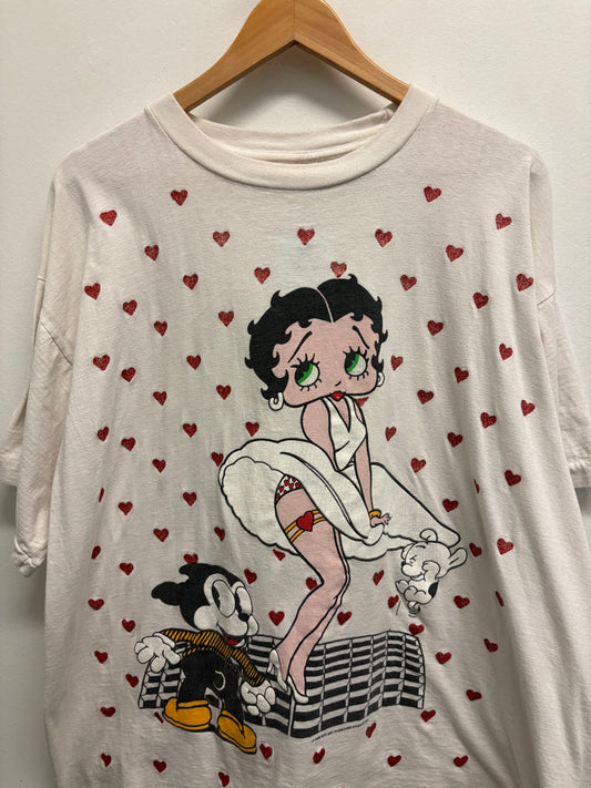 Betty-Boop T-Shirt | Vintage 1992 Red Heart Graphic Cartoon Tee | Classic Animation Character Shirt