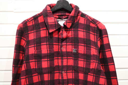 True-North Strong Plaid Button-Up Shirt | Vintage Red-Black Flannel Lumberjack Jacket | Outdoor Layering Shirt