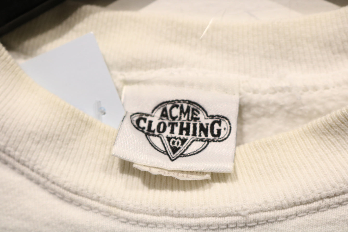 Acme-Clothing Looney-Tunes Sweater | Vintage 1990s Cartoon Character Graphic Sweatshirt | Classic Animated Pullover