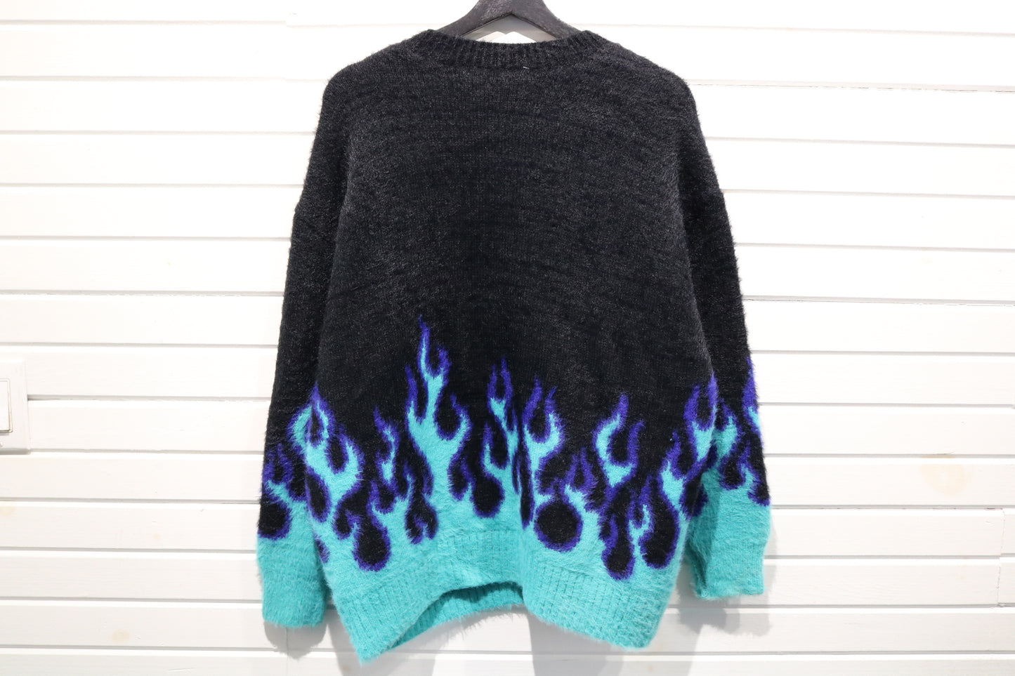Flame Pattern Sweater | Vintage 2000s Shaggy Knit Crewneck Pullover | Blue Teal Fire Graphic Sweater