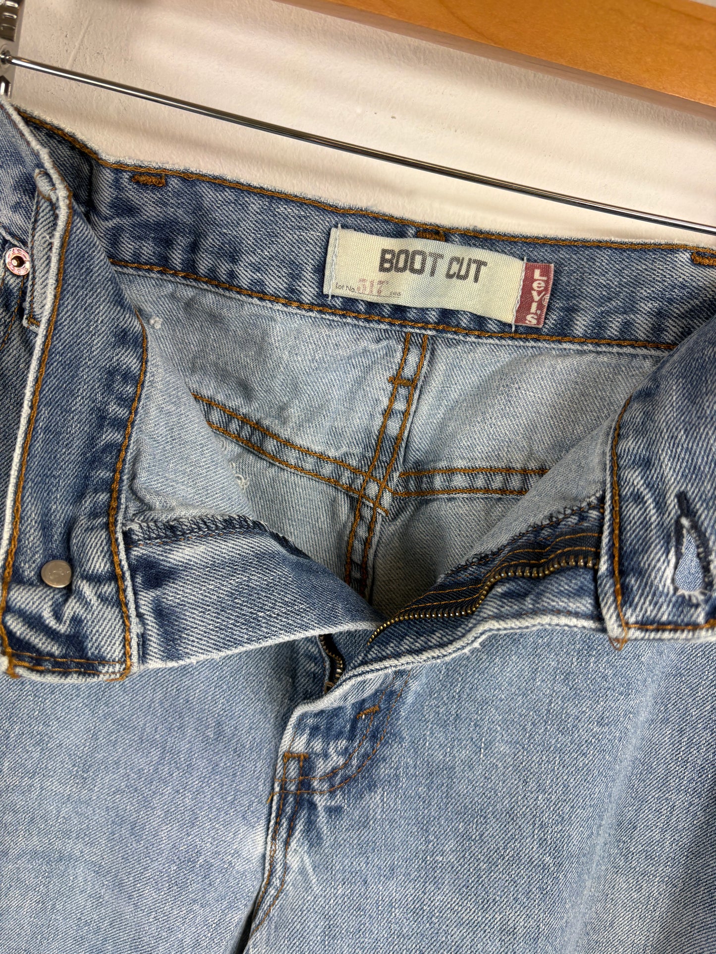 Levi's 505 Boot-Cut Jeans | Vintage 90s Light Wash Denim Pants | Classic Straight-Leg Western Style