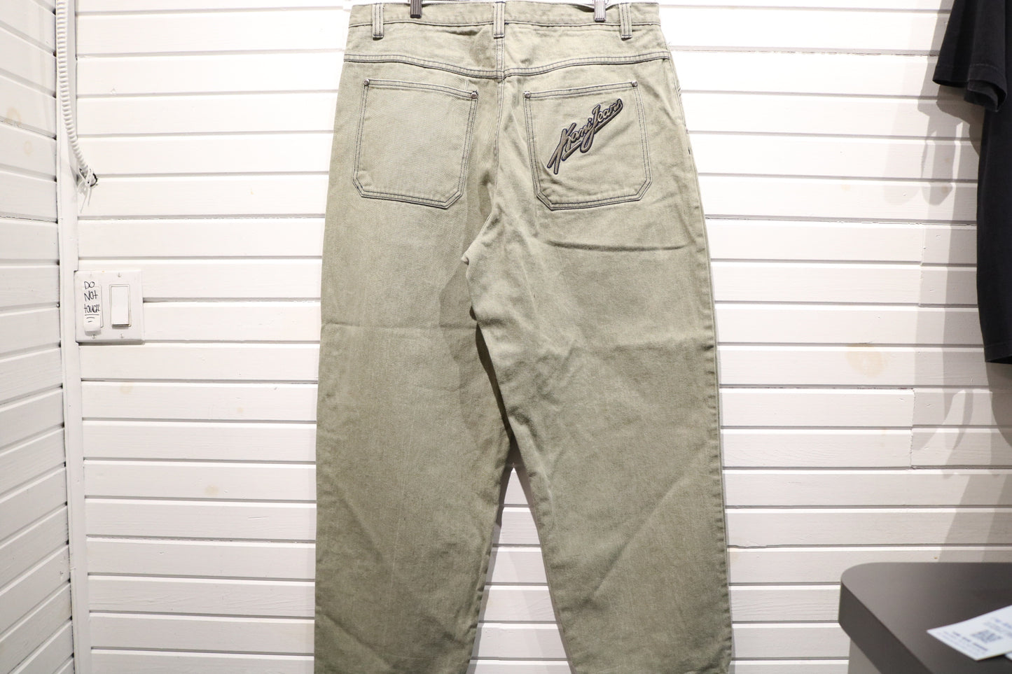 Kanji-Jeans Pants | Vintage 90s Embroidered Back Pocket Denim Pants | Classic Straight Fit