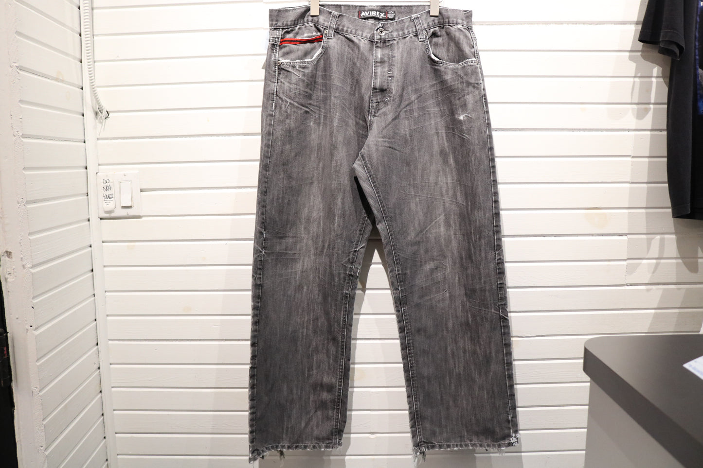 Avirex Jeans | Vintage 2000s Grey Wide-Leg Denim Pants with Red Pocket Accents | Distressed Hem Urban Style