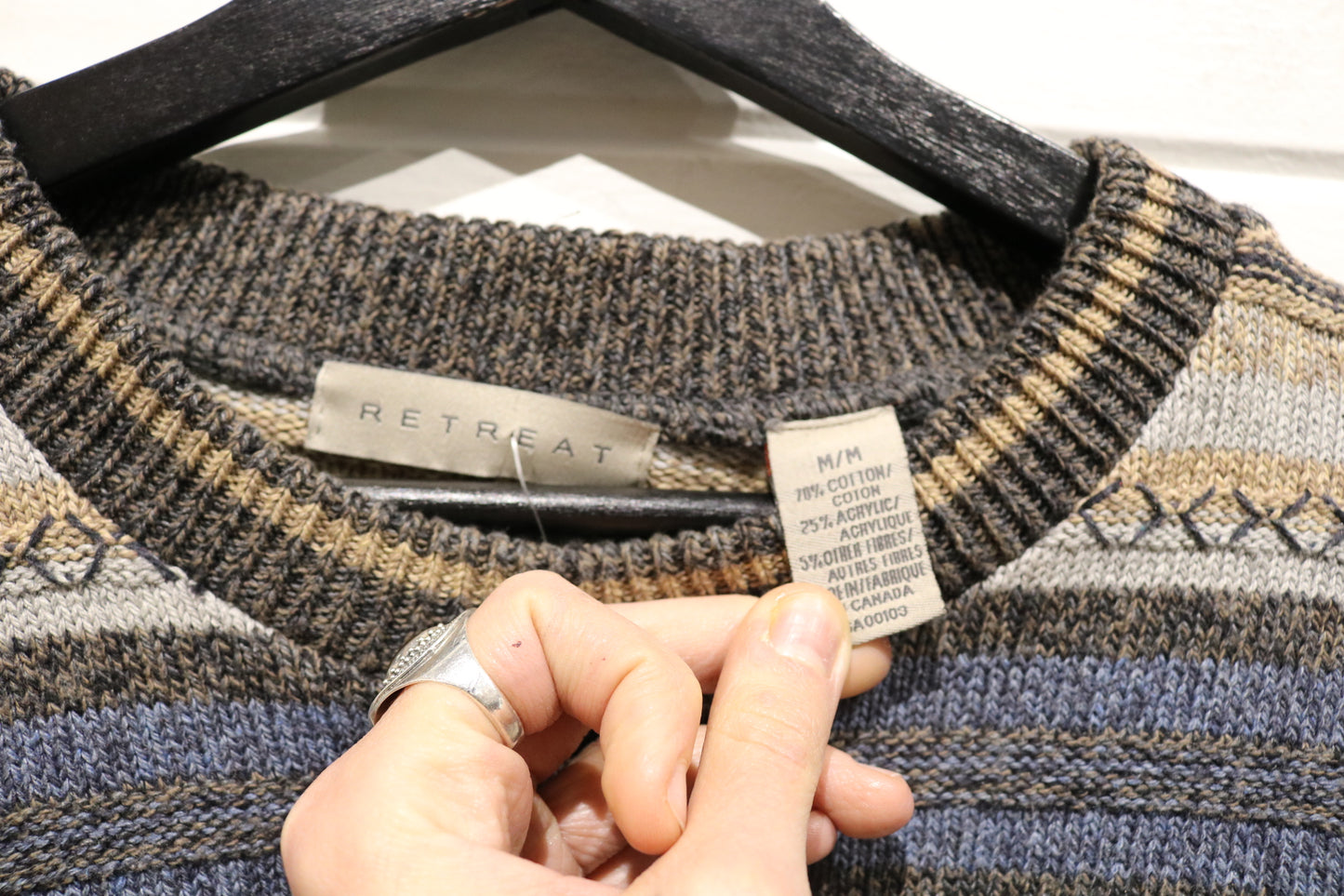 Retreat Knit Sweater | Vintage 90s Patterned Pullover Crewneck | Classic Casual Knitwear