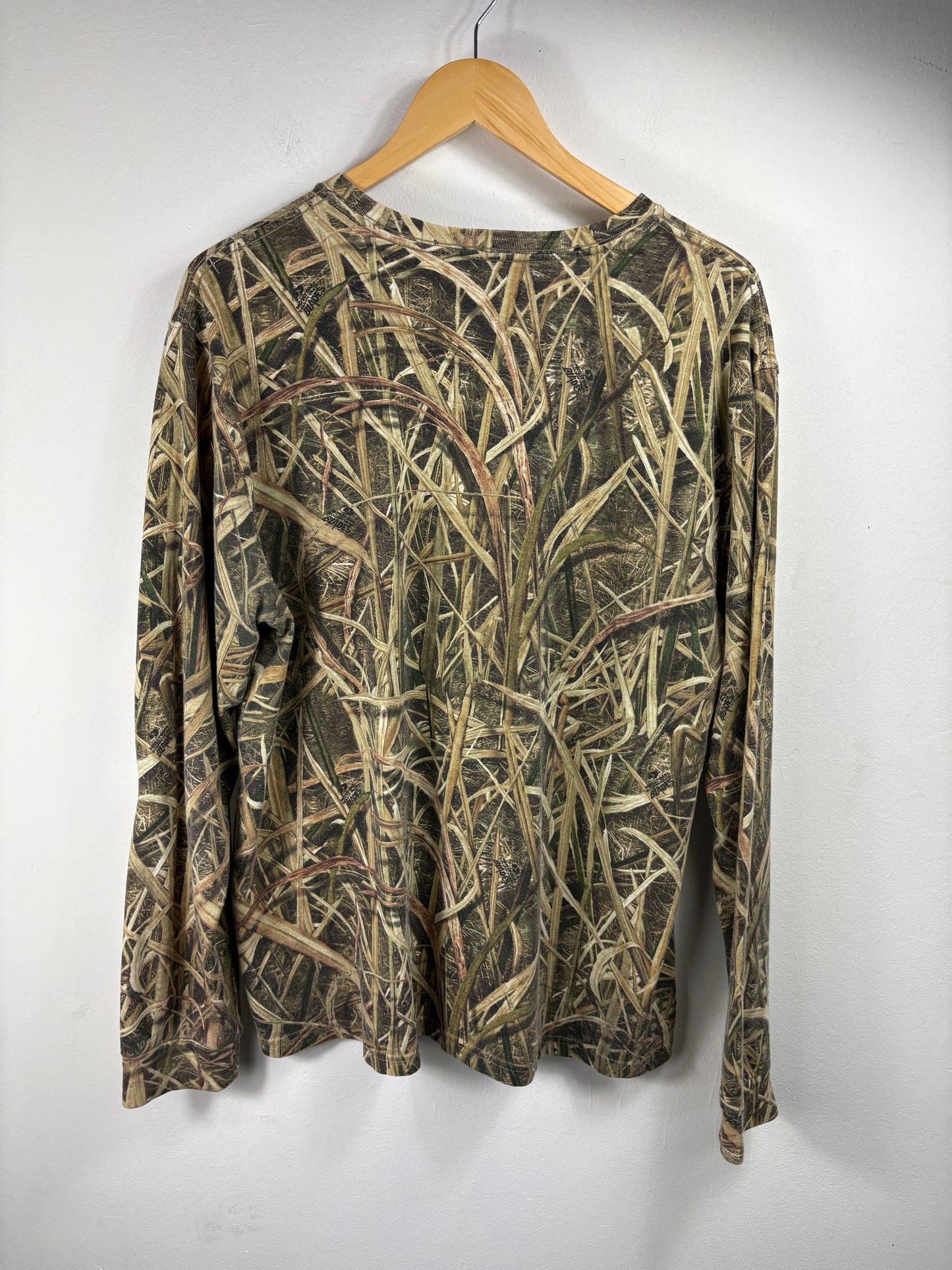 Mossy-Oak Camouflage Long-Sleeve Shirt | Vintage 2000s Grass Pattern Outdoor Tee | Hunting Apparel