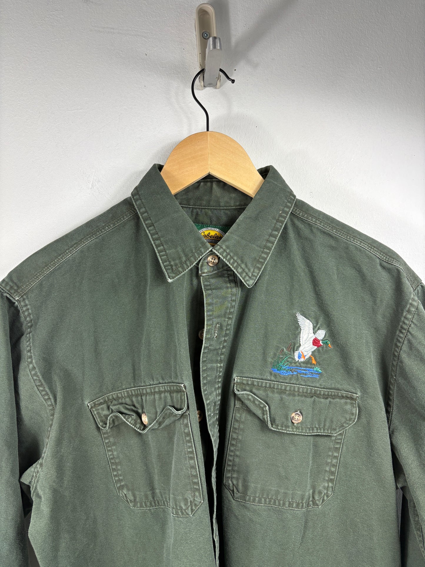 Cabela's Outdoor Shirt | Vintage Mallard Embroidered Button-Up | 100% Cotton Men's Workwear