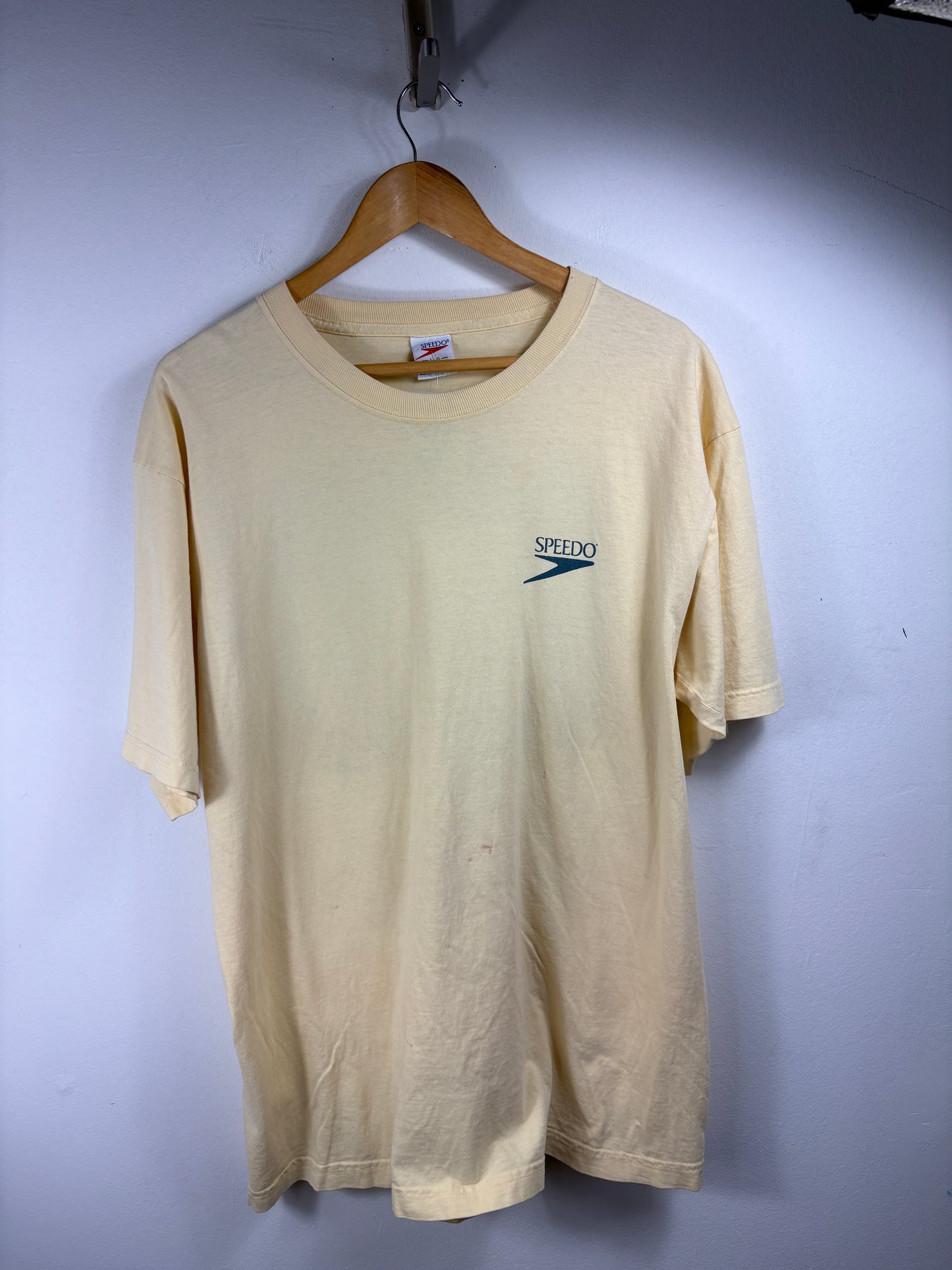 Speedo Beach Scene T-Shirt | Vintage 1990s Lifeguard Graphic Tee | Classic Swimwear Top