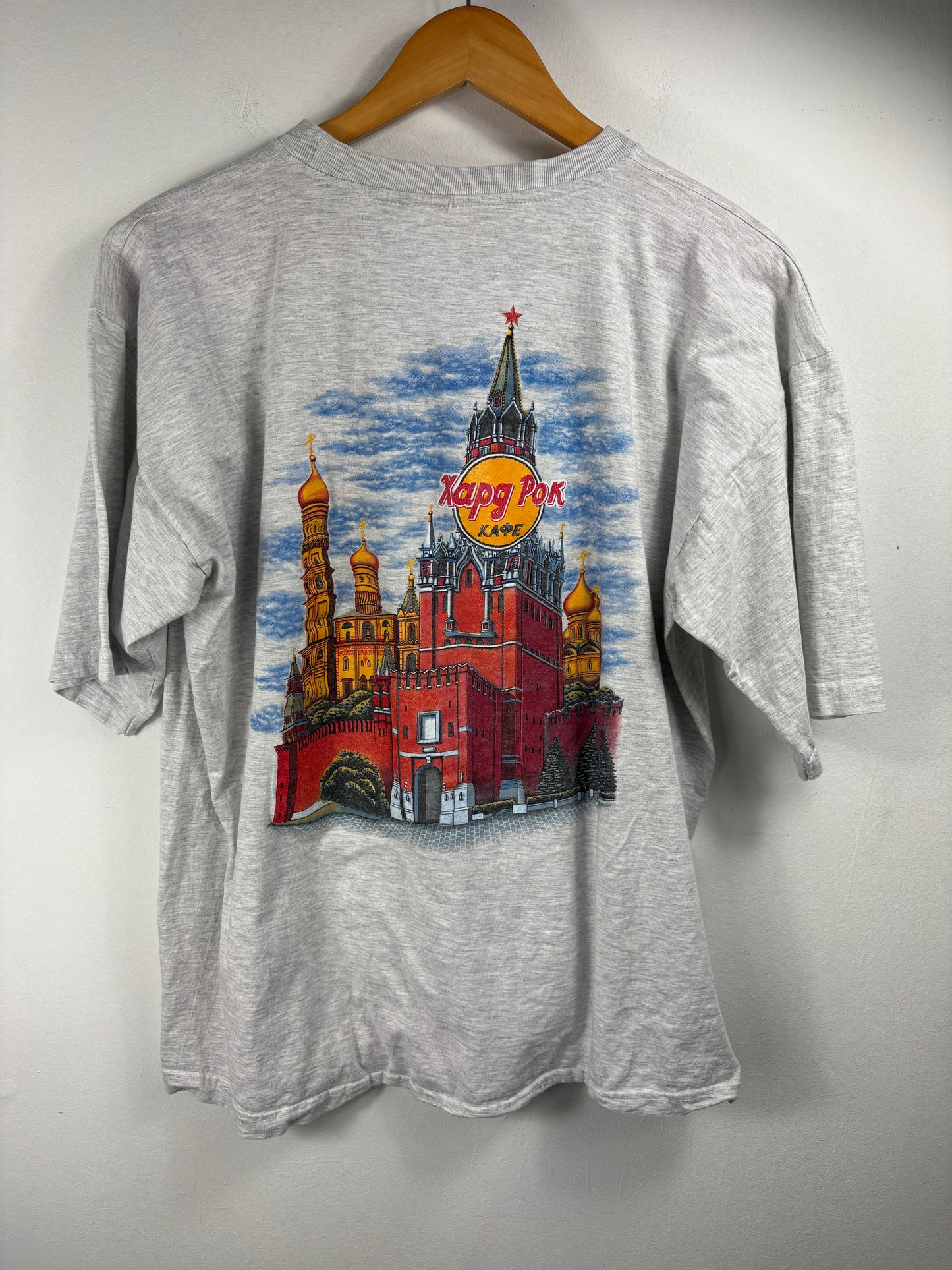 Hard-Rock Cafe T-Shirt | Vintage 90s Moscow Graphic Tee | Russia Landmark Souvenir Top