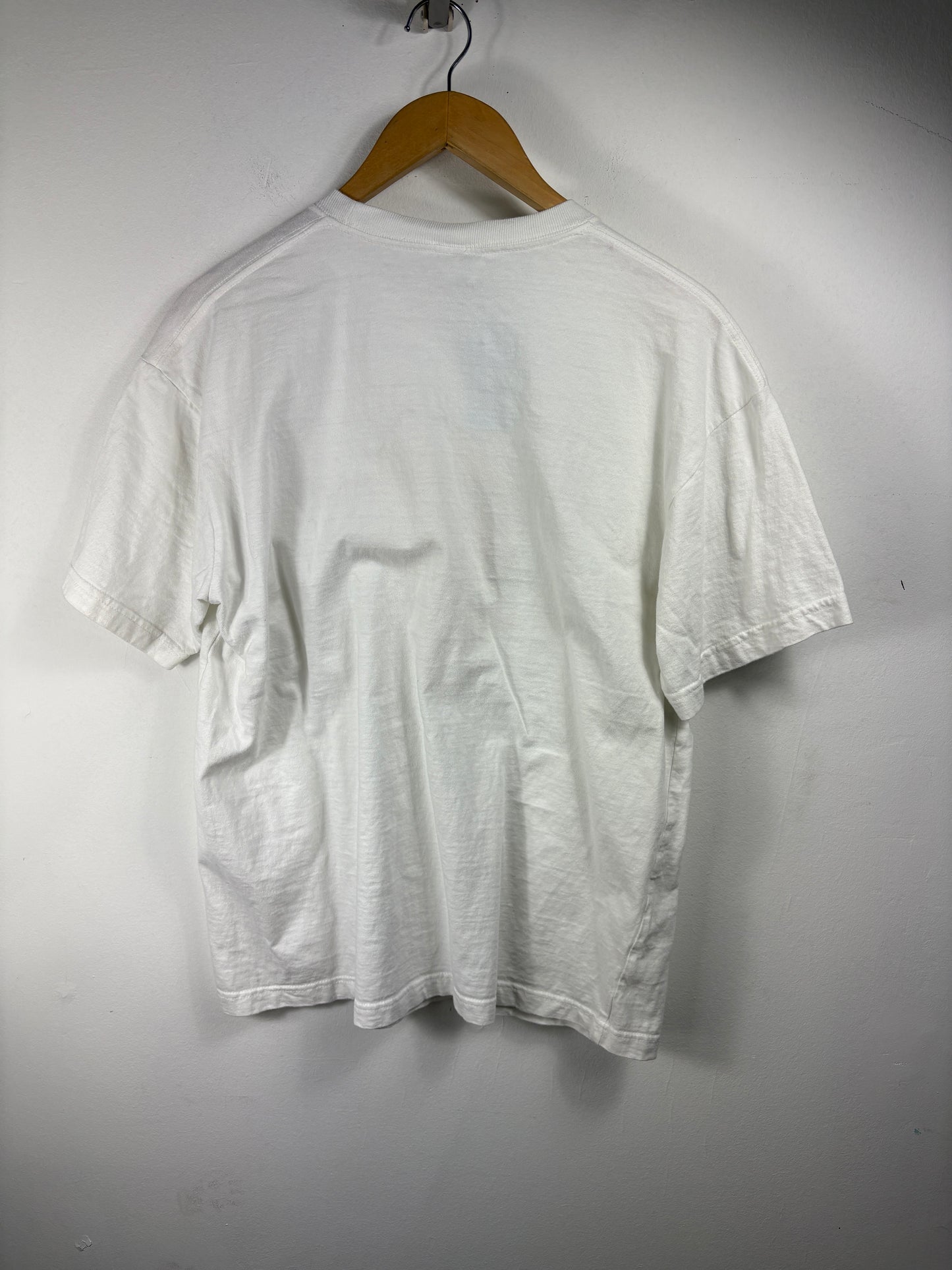 Hard-Rock-Cafe Gatlinburg T-Shirt | Vintage 90s Classic Logo Tee | Retro Music Memorabilia Collectible