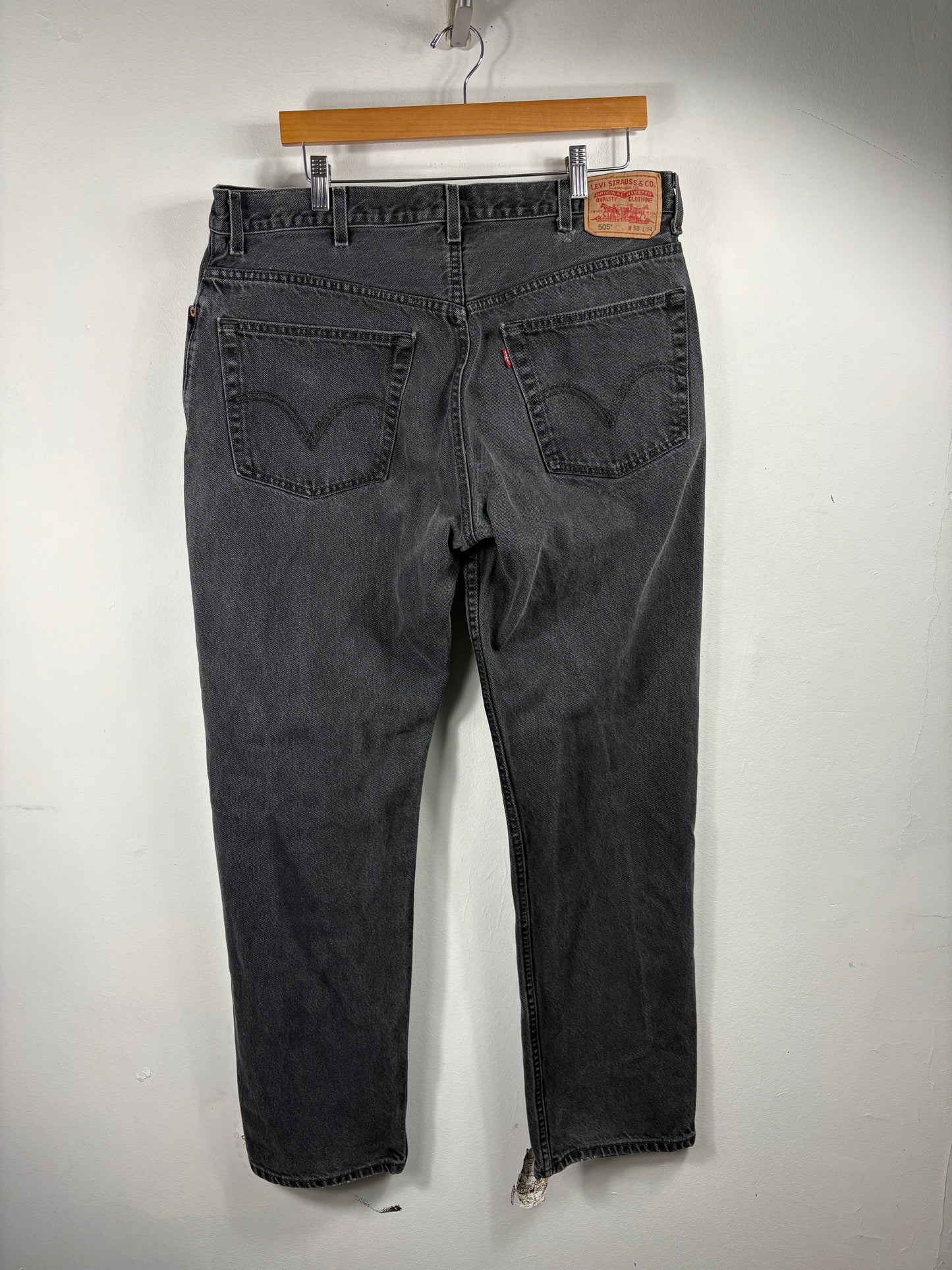 Levi's 505 Jeans | Vintage Black Straight Fit Denim Pants | Classic 90s Style Everyday Trousers