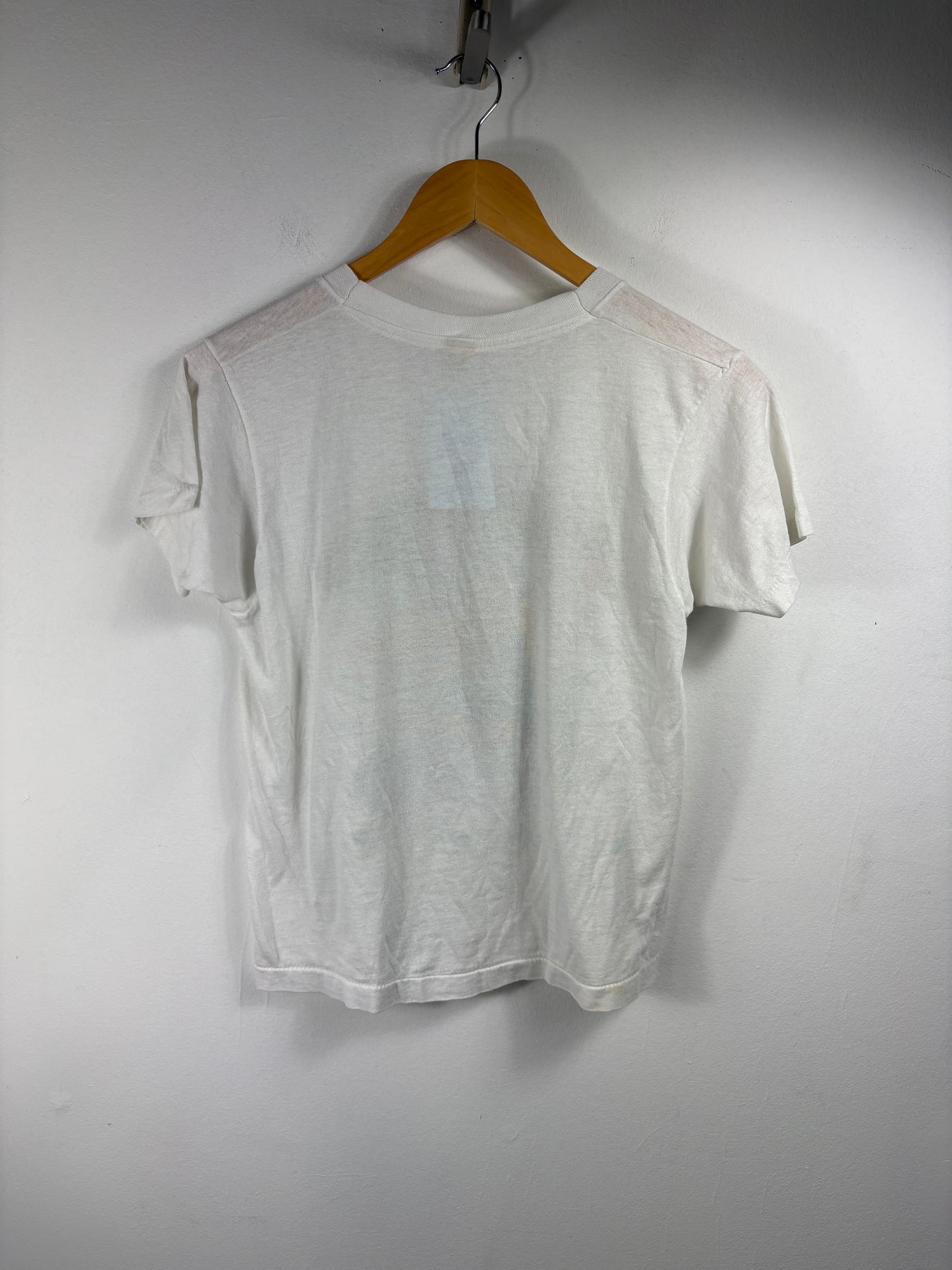 Boston-Celtics Green-Stuff T-Shirt | Vintage 80s Cartoon Basketball Graphic Tee | NBA Classic Fan Shirt