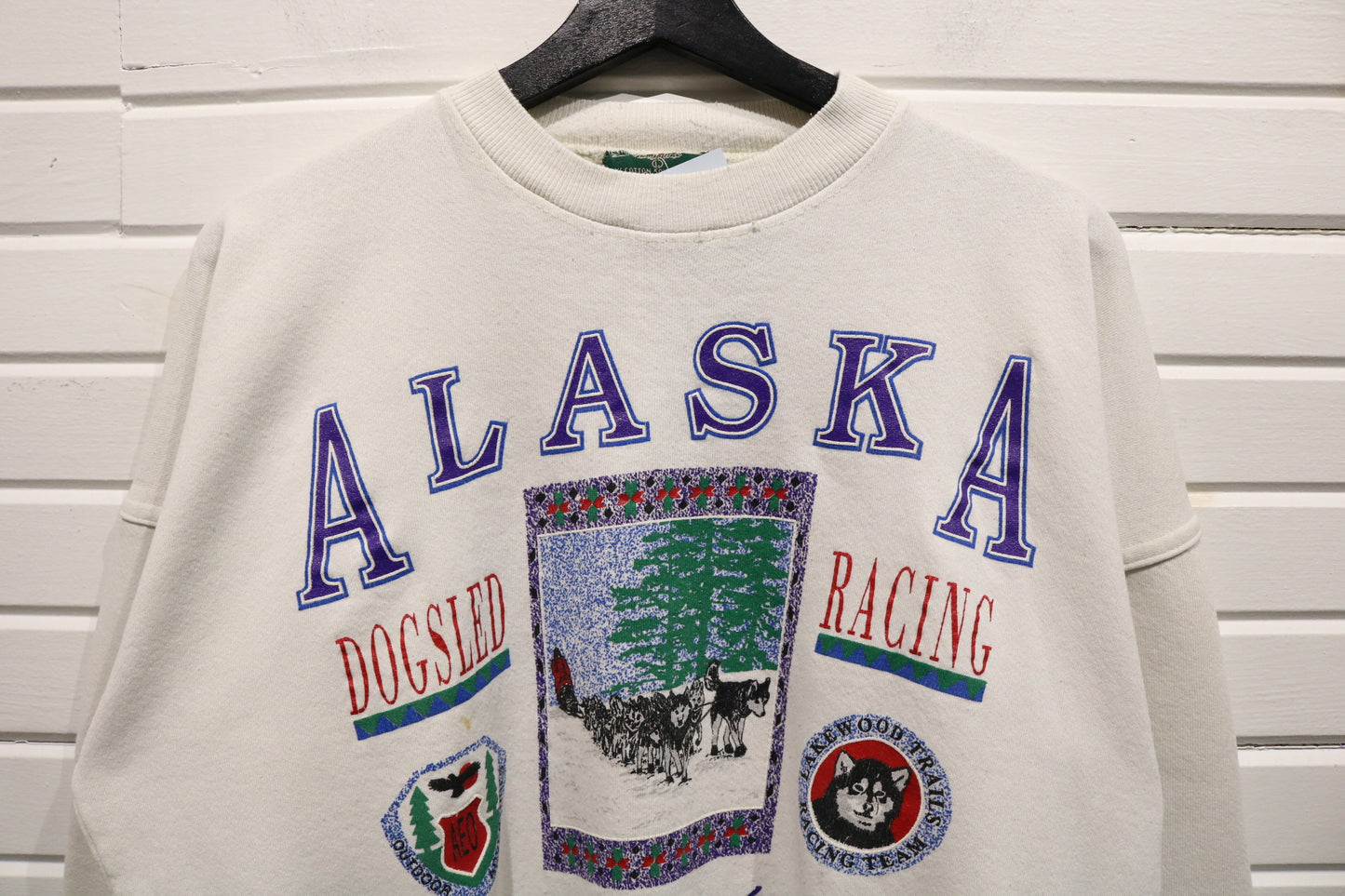 American-Eagle Alaska Dogsled Racing Sweatshirt | Vintage 1990s Sled Team Graphic Pullover | Winter Outdoor Crewneck