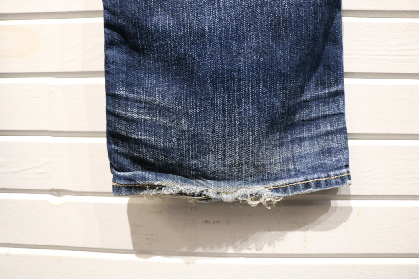 Silver Jeans Co. Jeans | Vintage Distressed Blue Denim Pants | Classic Straight Fit | 2000s Casual Street Style