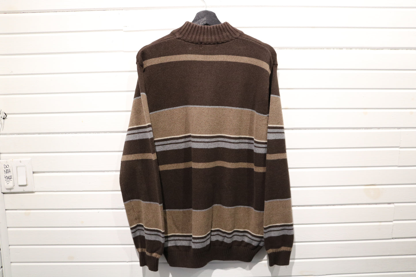 Van-Heusen Knit Sweater | Vintage 2000s Striped Quarter-Zip Pullover | Classic Brown Casual Knitwear