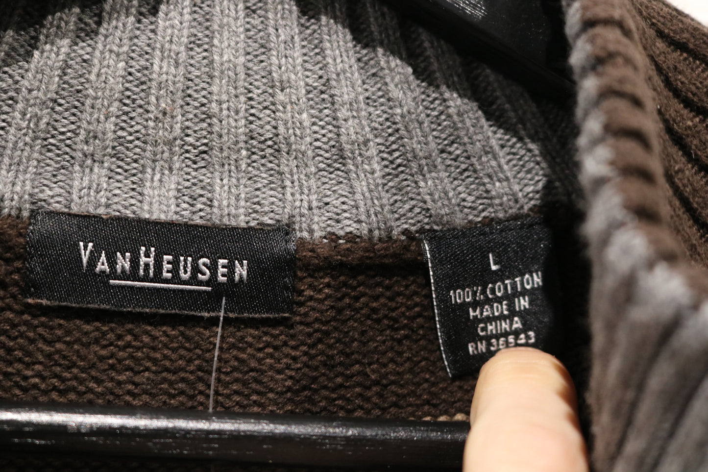 Van-Heusen Knit Sweater | Vintage 2000s Striped Quarter-Zip Pullover | Classic Brown Casual Knitwear