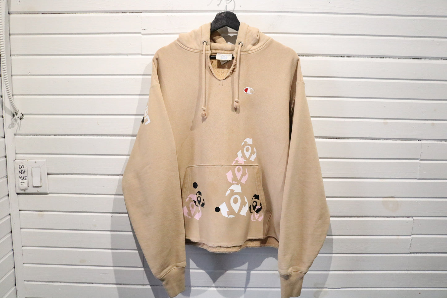 Champion Reverse-Weave Hoodie | Vintage Graphic Tan Sweatshirt | Relocation Staff Print Size Large