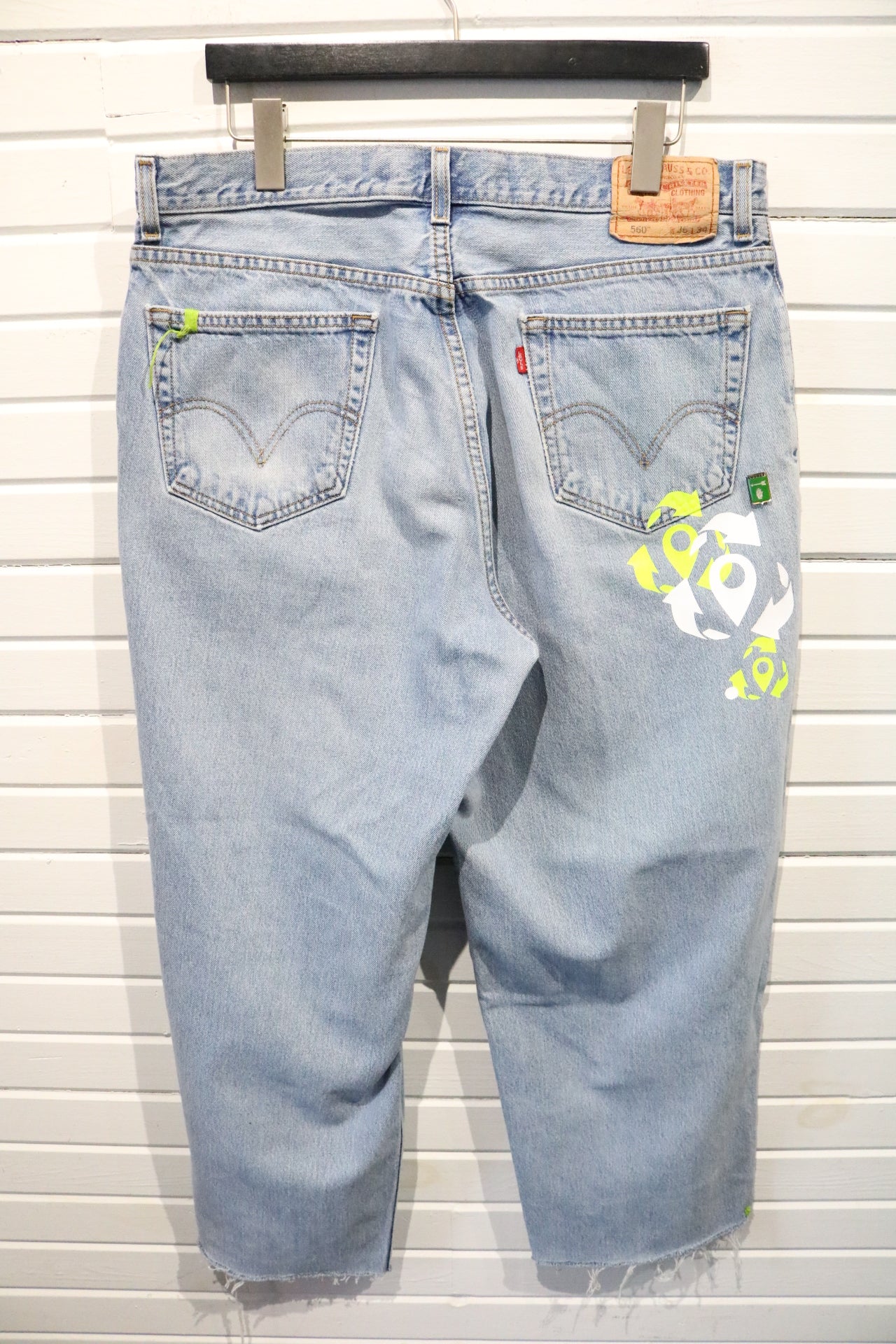 Levi's 560 Comfort-Fit Jeans | Vintage 90s Light Wash Denim with Neon Accents | Distressed Hem Urban Streetwear