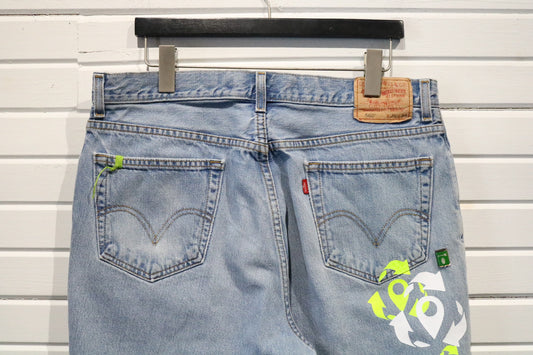 Levi's 560 Comfort-Fit Jeans | Vintage 90s Light Wash Denim with Neon Accents | Distressed Hem Urban Streetwear