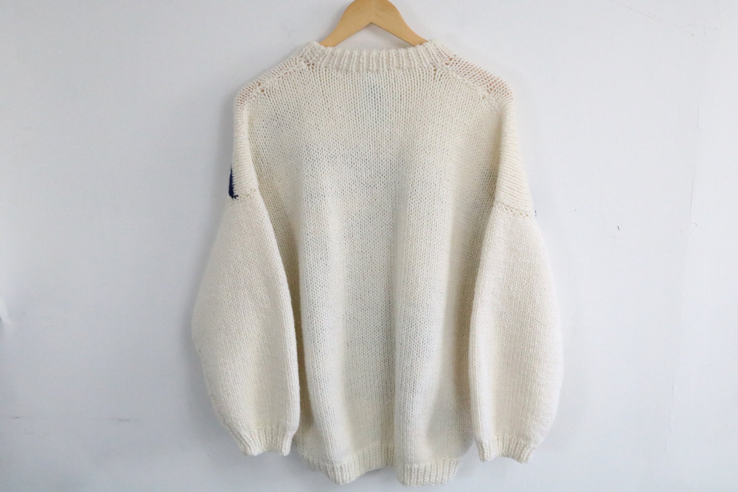 Vintage Polar Bear Knit Sweater | Retro 1980s Animal Graphic Pullover | Classic Winter Knitwear