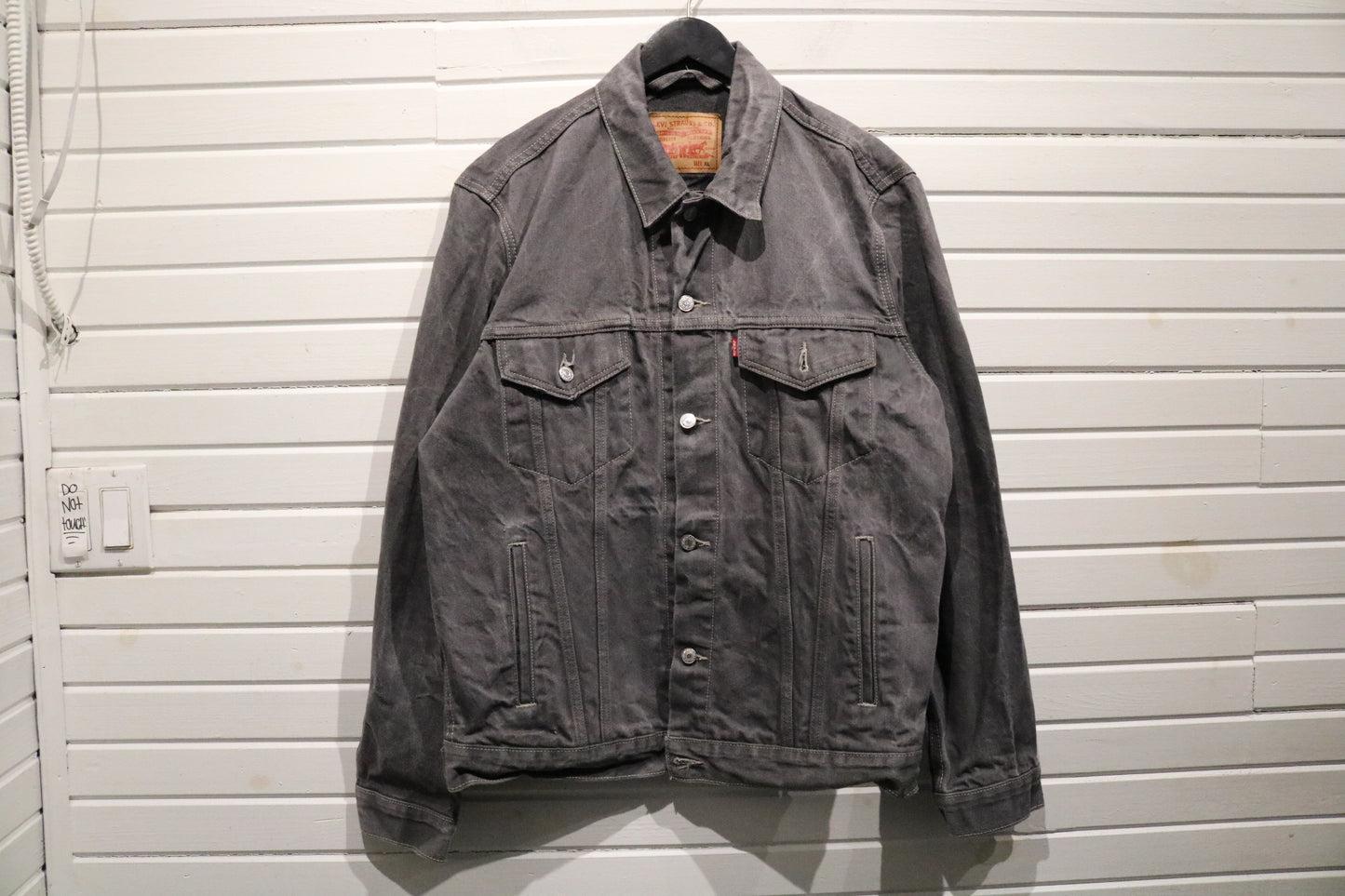 Levi's Denim Trucker Jacket | Vintage Charcoal Faded Classic Jean Coat | Size XL Outerwear