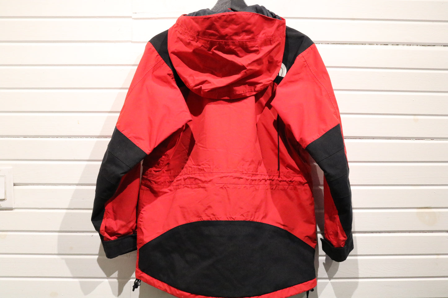 North-Face Hooded Jacket | Vintage 2000s Red-Black Waterproof Outdoor Shell Coat | Technical Hiking Outerwear