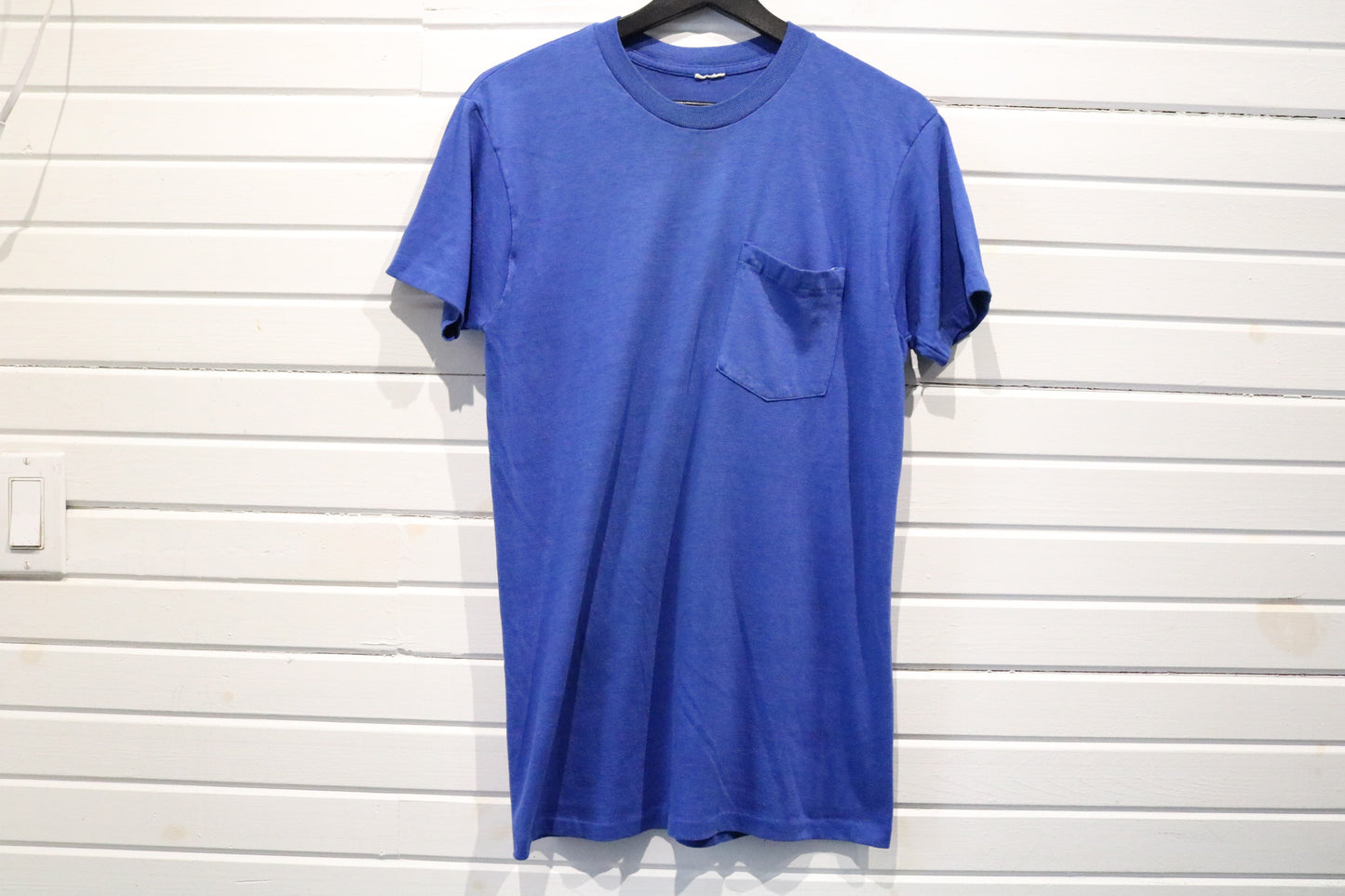 Blue Pocket T-Shirt | Vintage 1980s Single Stitch Classic Tee | Short Sleeve Top