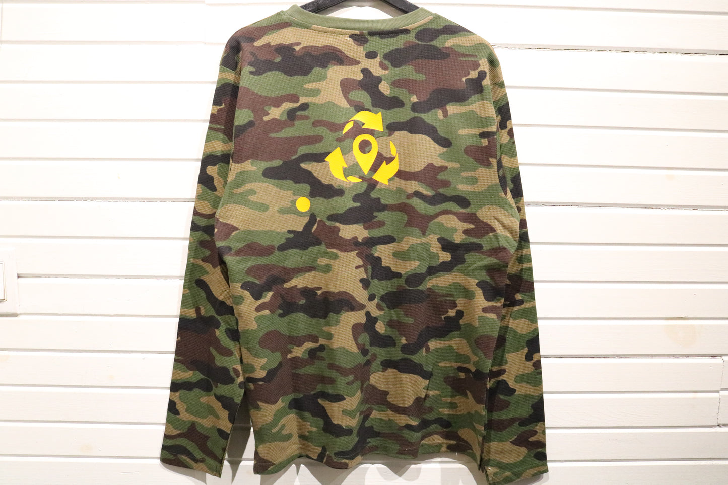 Relocation Hunting Dept. Thermal - Camo