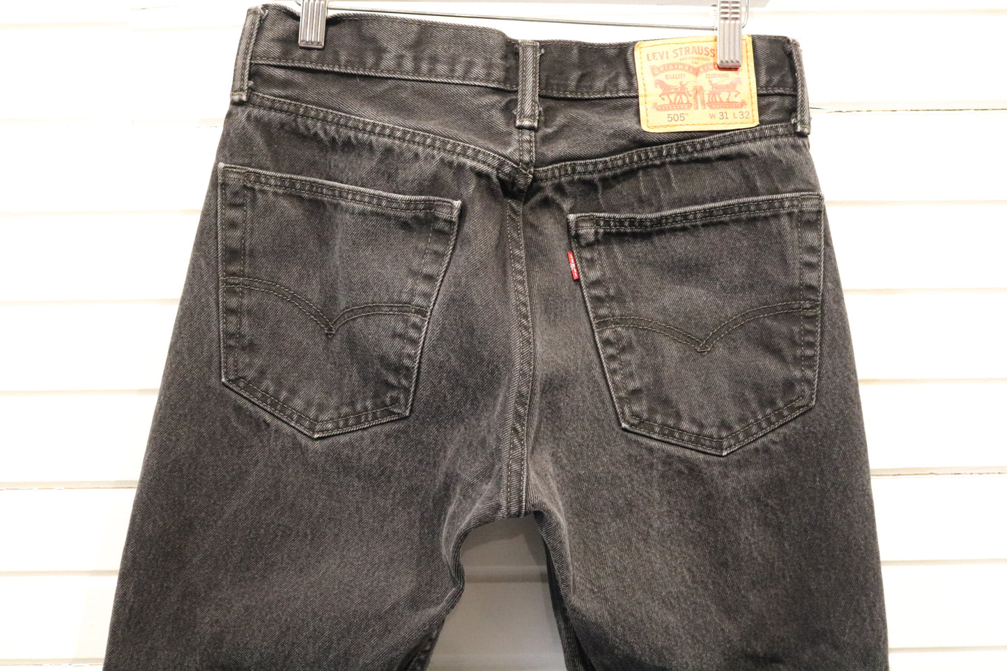 Levi's 505 Jeans | Vintage Black Denim Pants | Classic Straight Fit 90s Style | Size 31x32