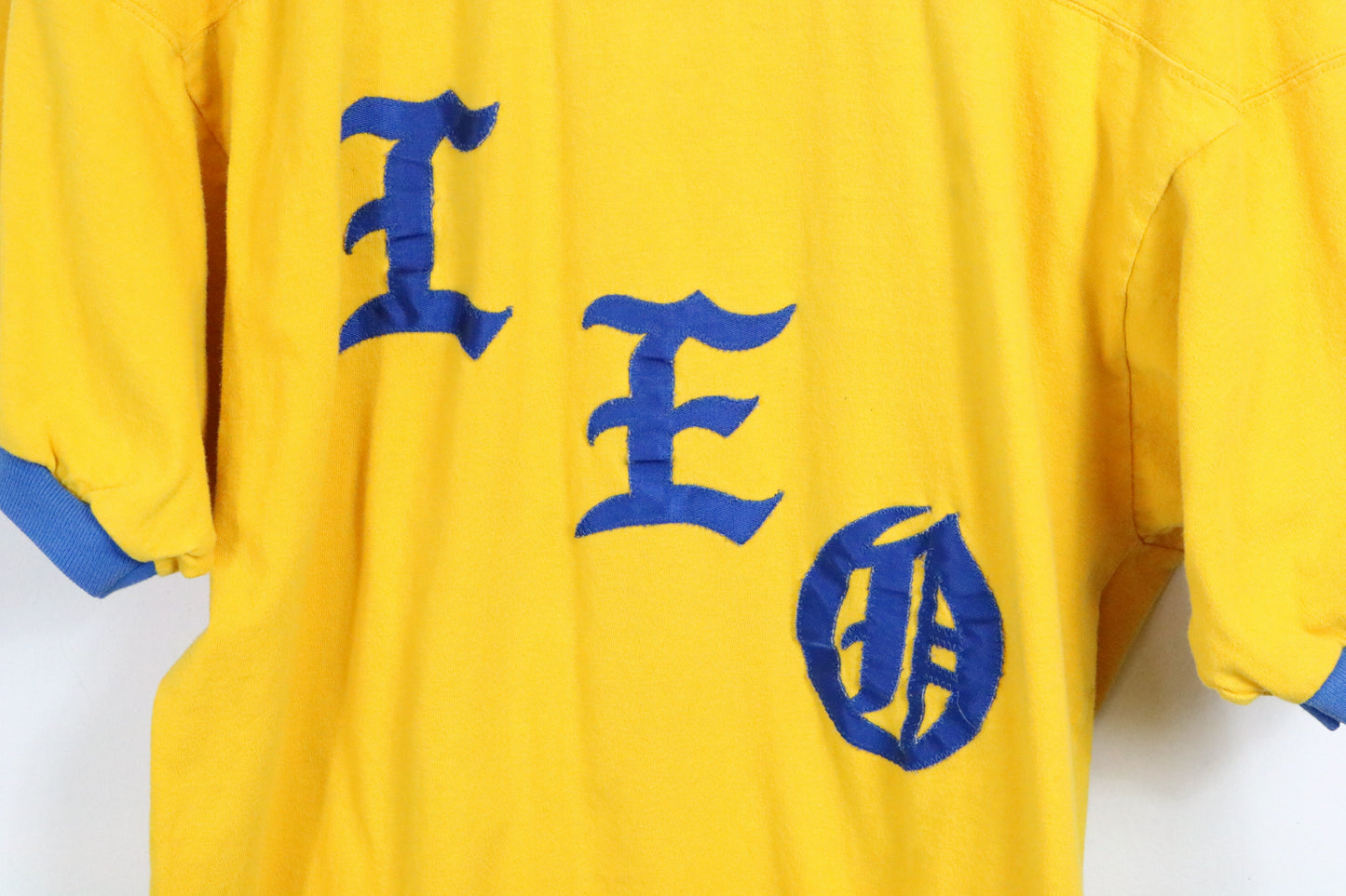 Eagle-Sportswear Leo Tee | Vintage 1992 Yellow and Blue Graphic T-Shirt | Hoop Theme Sportswear