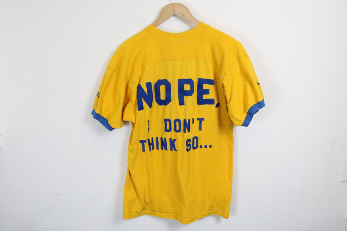 Eagle-Sportswear Leo Tee | Vintage 1992 Yellow and Blue Graphic T-Shirt | Hoop Theme Sportswear