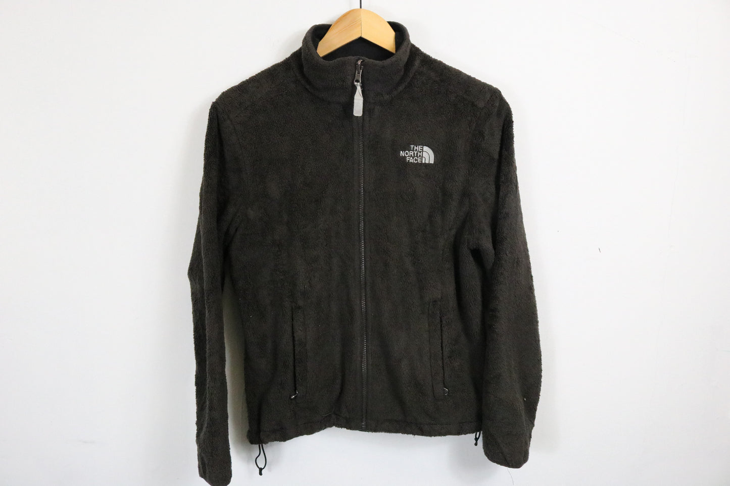 North-Face Fleece Jacket | Vintage Outdoor Zip-Up Sherpa | Classic Mountain Gear