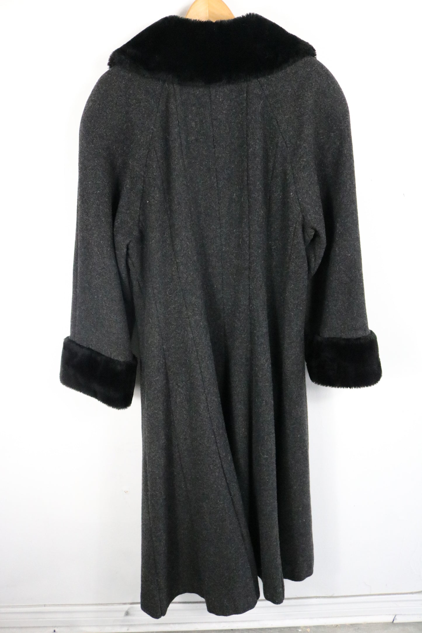 Donnybrook Coat | Vintage Faux-Fur Collar Double-Breasted Long Coat | Winter Outerwear
