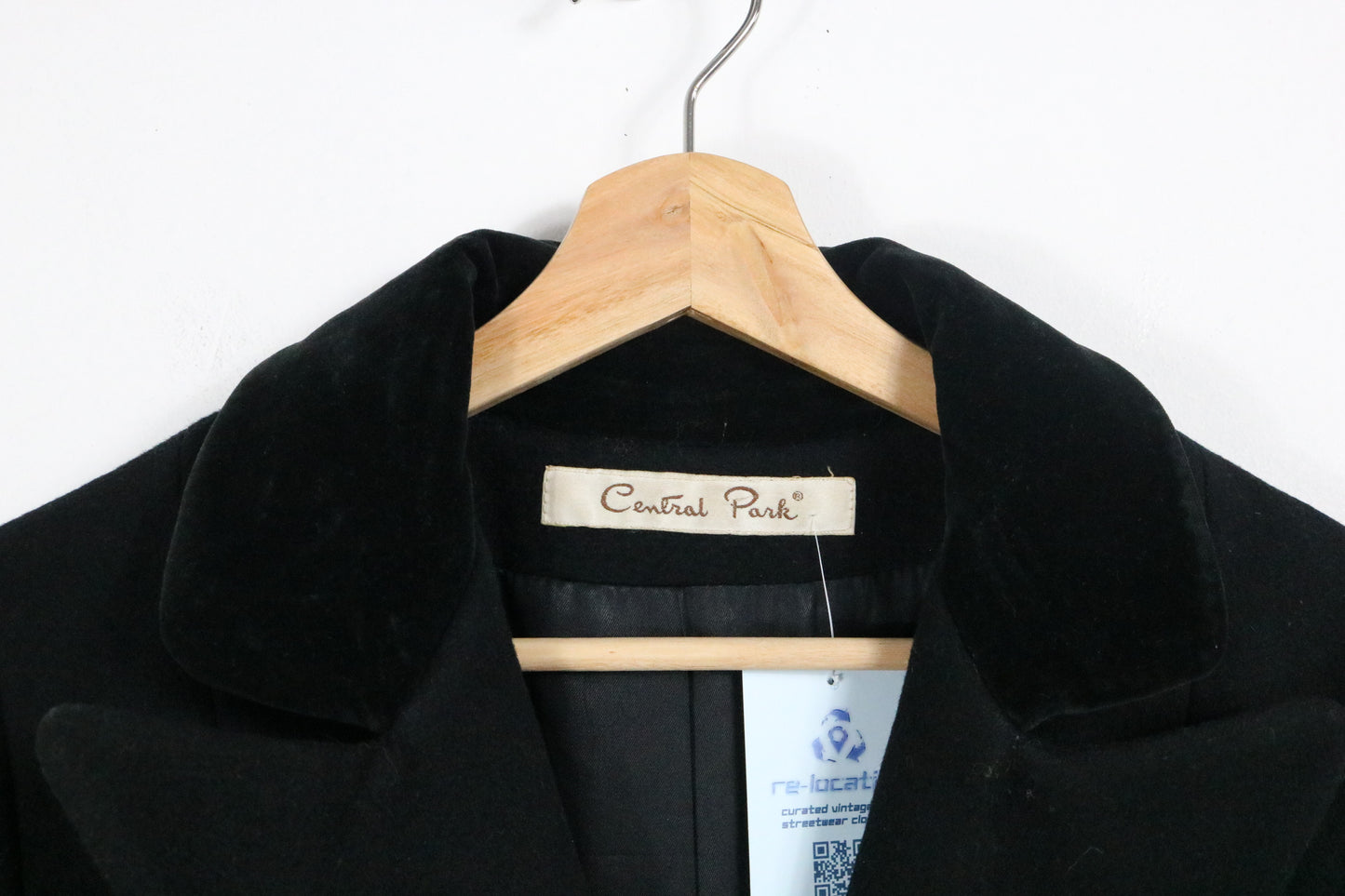 Central-Park Coat | Vintage Black Double-Breasted Long Coat | Tailored Outerwear