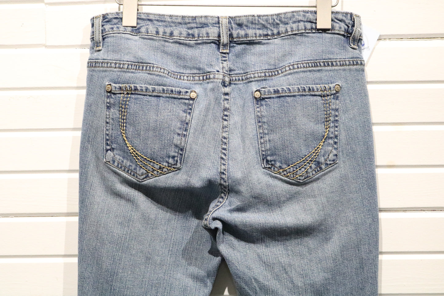 Canyon-River Blues Jeans | Vintage Contrast-Stitch Denim Pants | Classic Everyday Bottoms