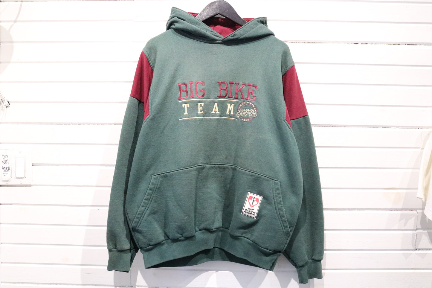 Elegant Fashion Hoodie | Vintage 90s Big Bike Team Embroidered Hoodie | Cycling Graphic Pullover