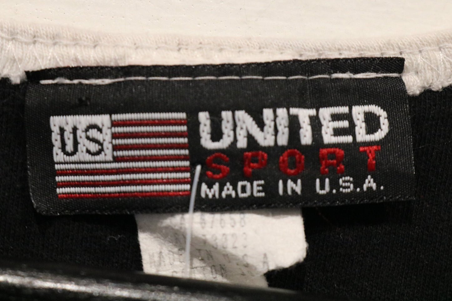 United-Sport Tank Top | Vintage 1990s Logo Patch Contrast Trim Tank | Sleeveless Athletic Top