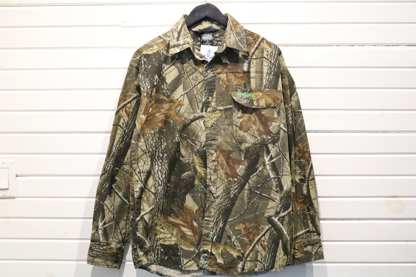 Remington Button-Up Shirt | Vintage Woodland Camouflage Long Sleeve Shirt | Outdoor Hunting Workwear