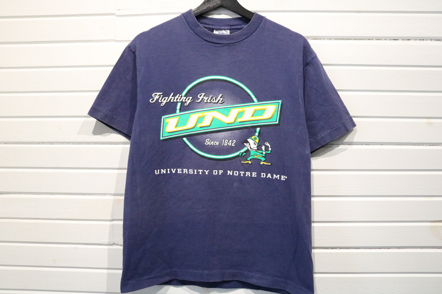 University-of-Notre-Dame T-Shirt | Vintage 90s Fighting Irish UND Graphic Tee | College Sportswear