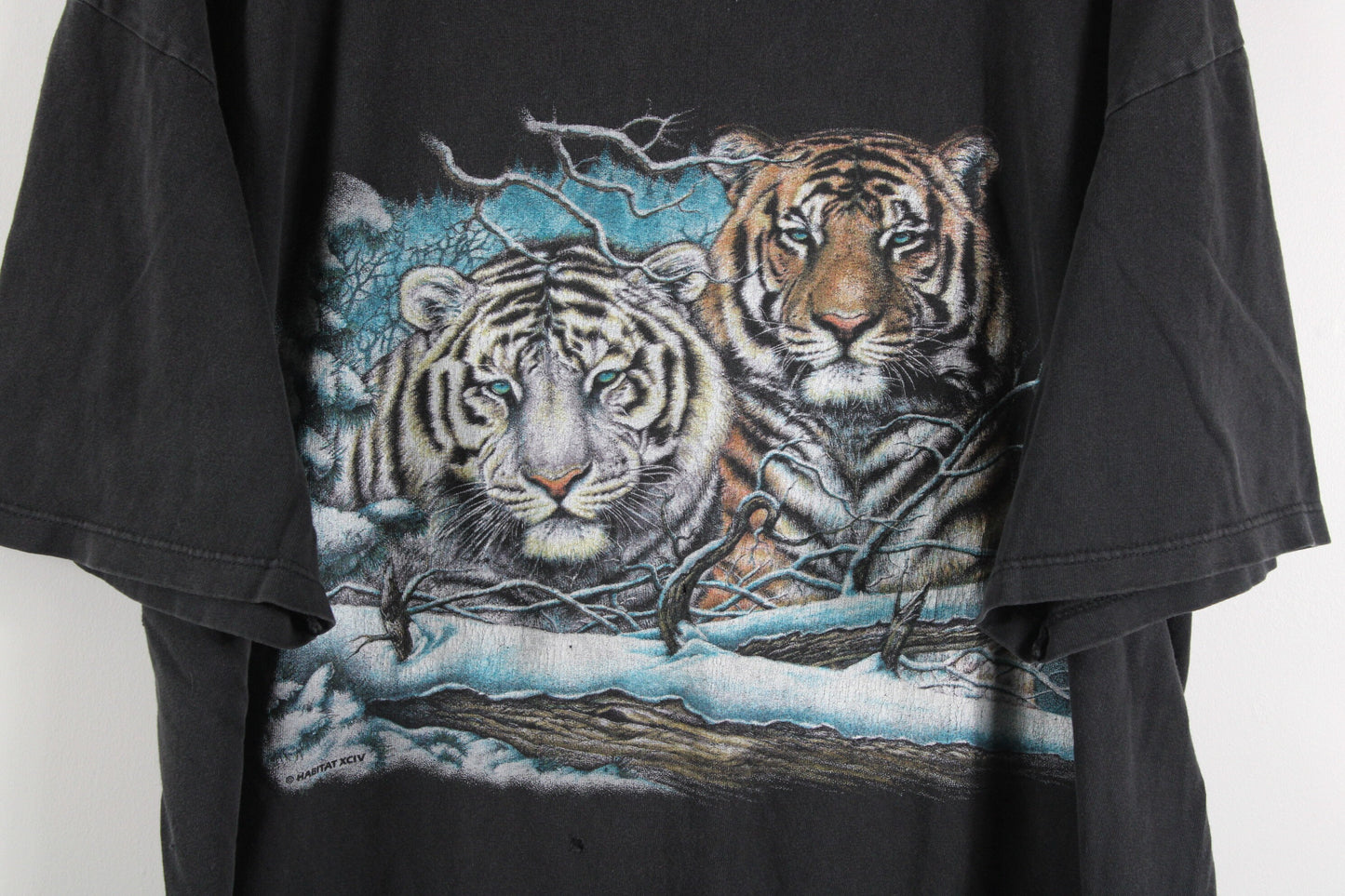 Animal T-Shirt / USA Souvenir T-Shirt / Lions And Tigers / Jungle Animal Tee / Vintage American Graphic Promo