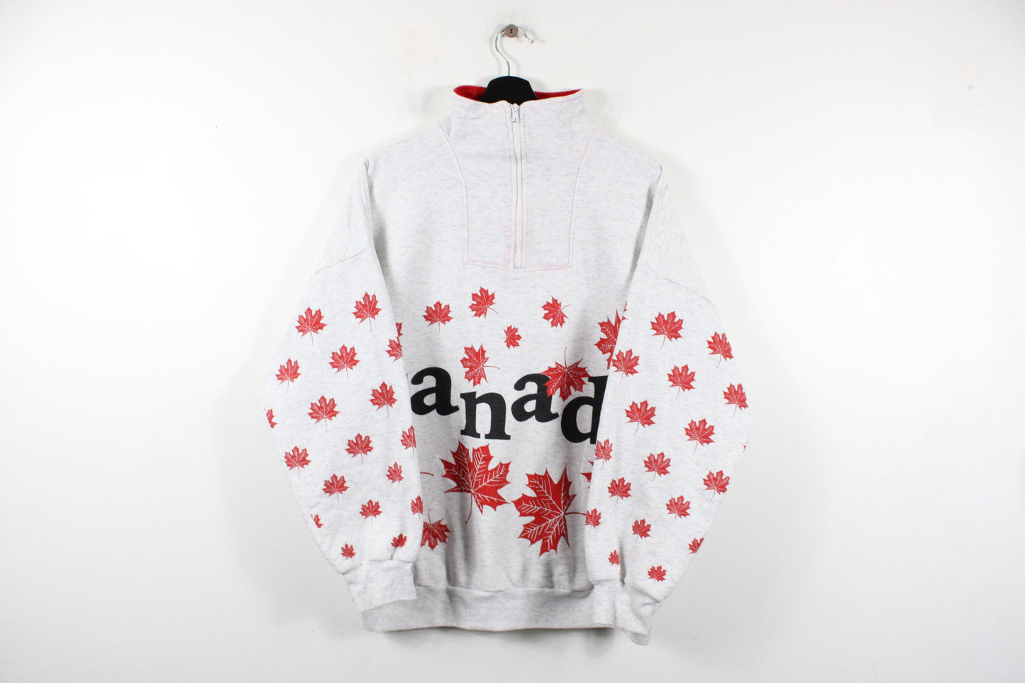 Canadian Sweater / Vintage Canada Graphic Sweatshirt / 90s Clothing