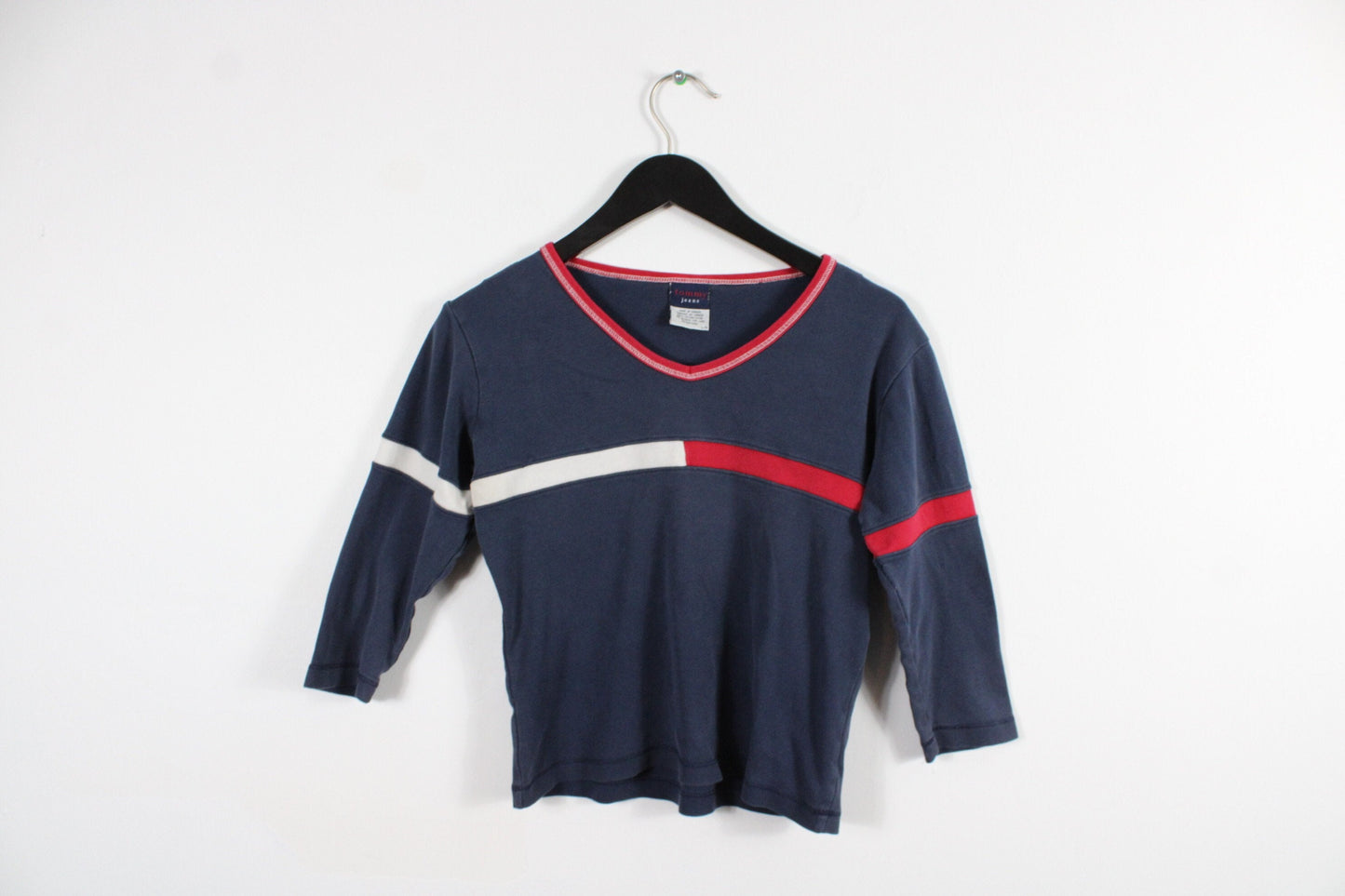 Tommy-Jeans T-Shirt / Vintage Tommy Hilfiger Logo Tee Shirt / Women's Shirt / Hip Hop Clothing / 90s Streetwear