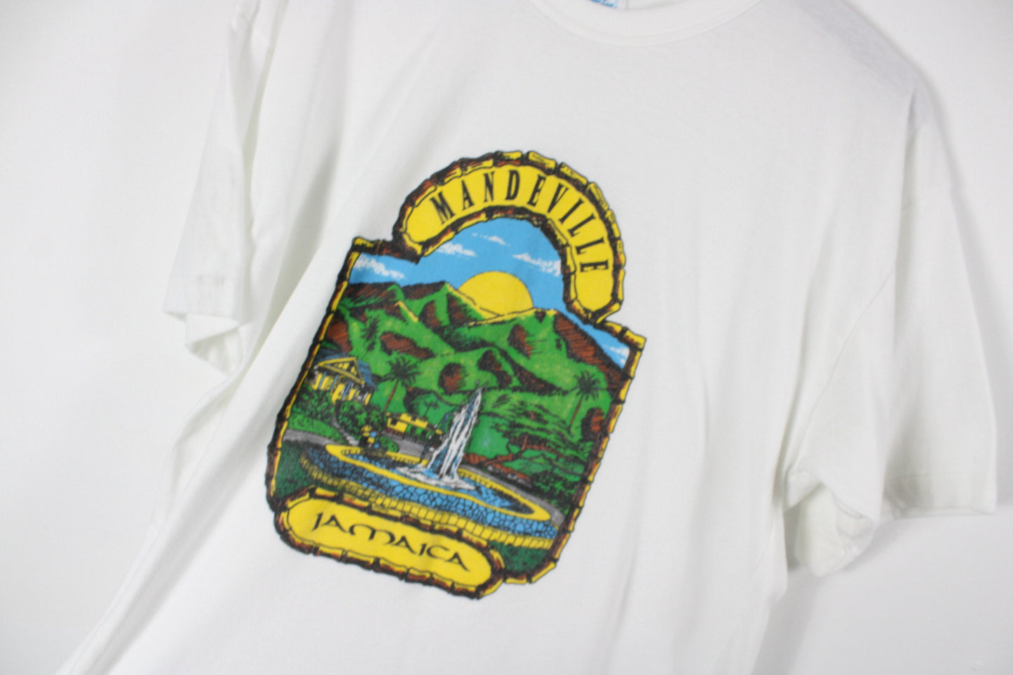 Jamaica Shirt / Vintage Souvenir T-Shirt / 90s Graphic Tee