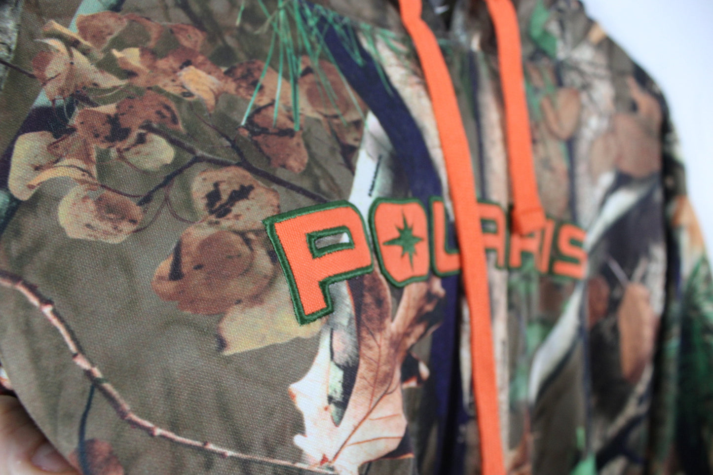 Polaris Camo Hoodie / Vintage 90s Camouflage Hunting Hoody Sweater / Hunter Hooded Sweatshirt Clothing