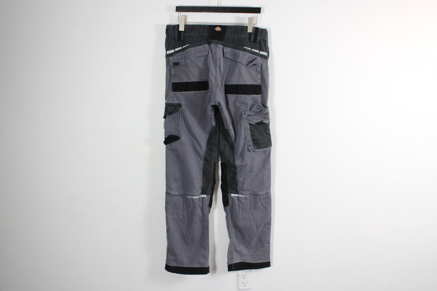 Carpenter Pants / Vintage Dickies Construction Workwear Studio Cargo Utility Trousers / 90s Streetwear Jeans / 34x34