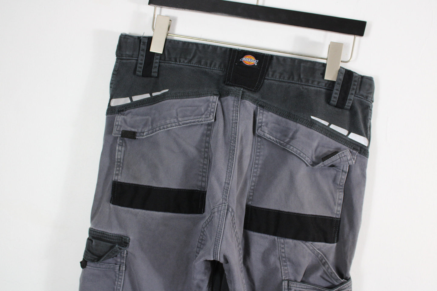 Carpenter Pants / Vintage Dickies Construction Workwear Studio Cargo Utility Trousers / 90s Streetwear Jeans / 34x34