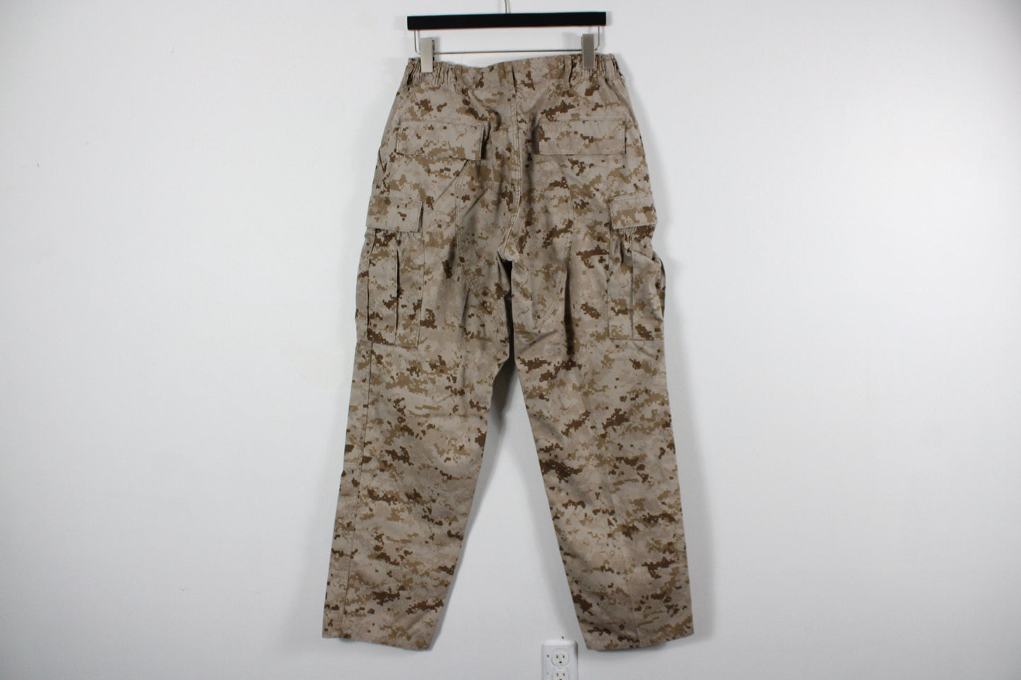 Vintage Camo Pants / Military Green Camouflage Combat Trouser / 90s Army Fatigue / 80s Surplus
