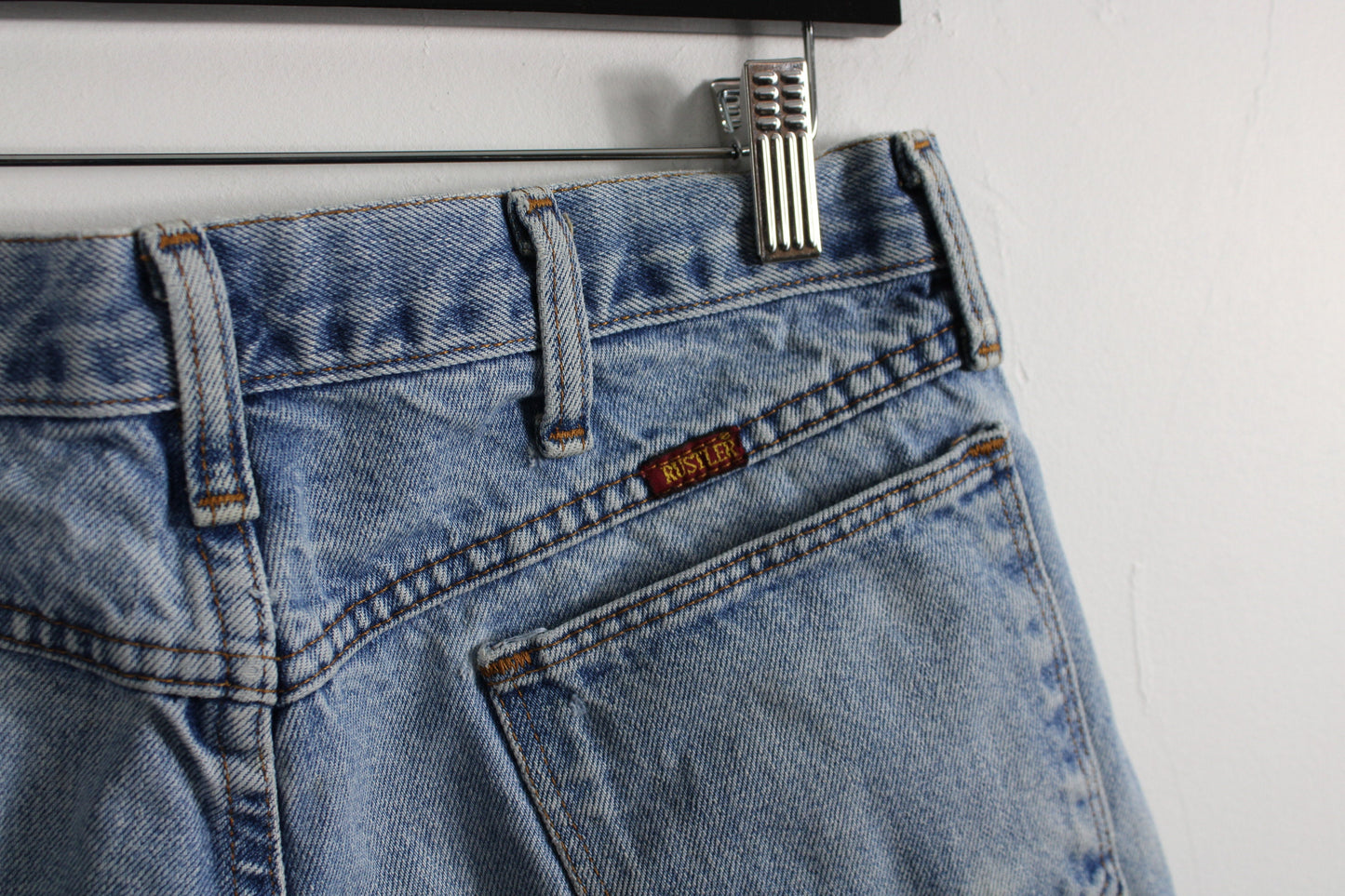 Rustler Jean Shorts / 90s Vintage Light Blue Denim Jorts Streetwear / Hip Hop Clothing Trunks / Size 32