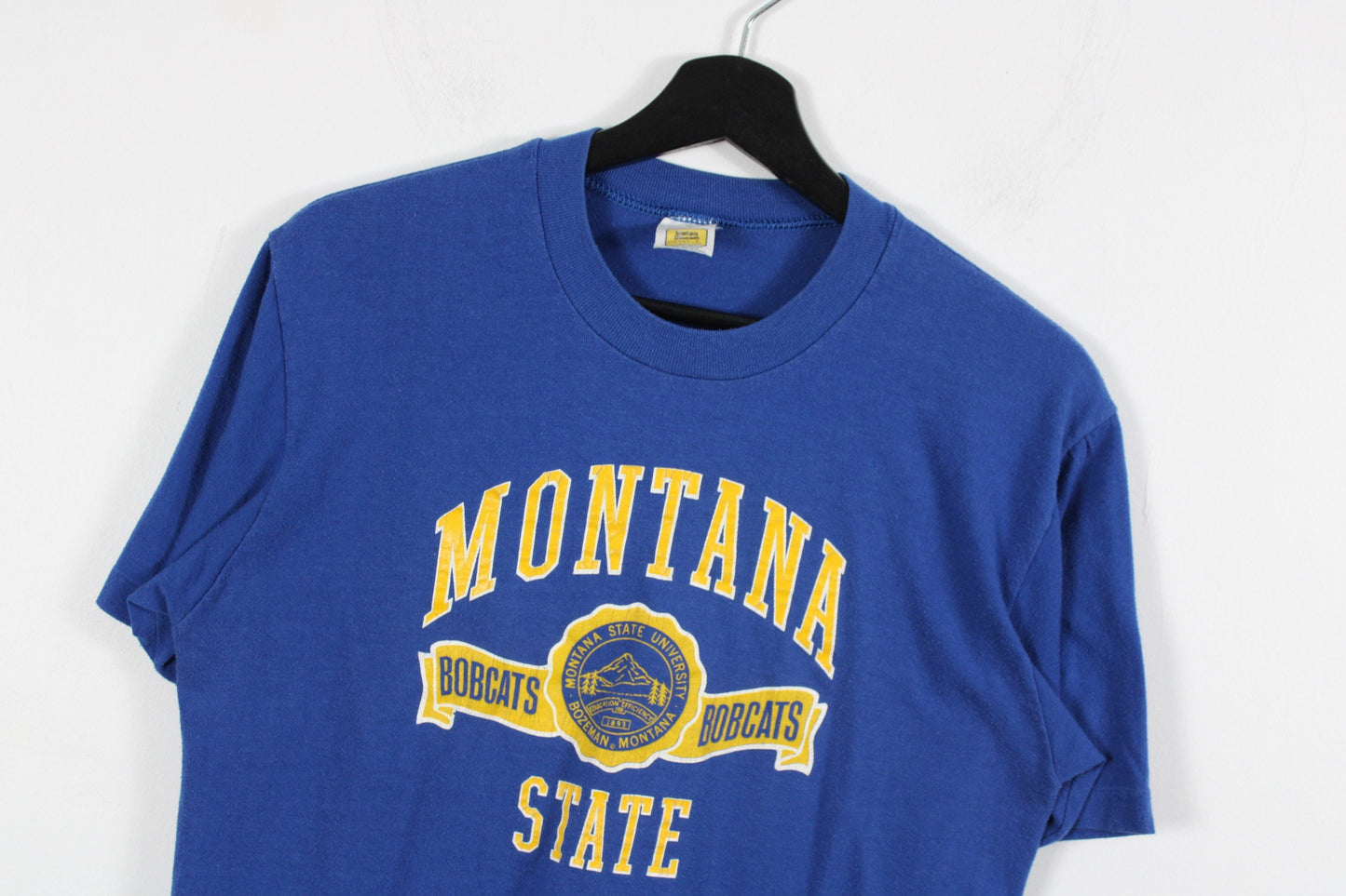 Montana State University T-Shirt / Vintage NCAA Bobcats Graphic Tee Shirt / 90s / 2000s Sports-Team Clothing