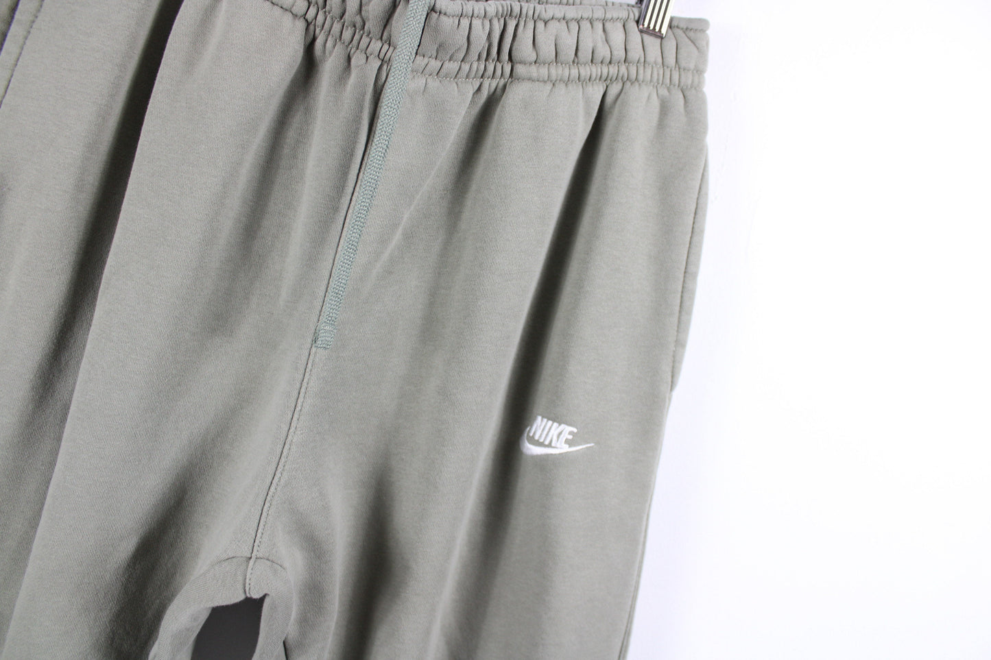 Nike Track Pants / Windbreaker Style Joggers / 90s Streetwear / Vintage Hip Hop Clothing