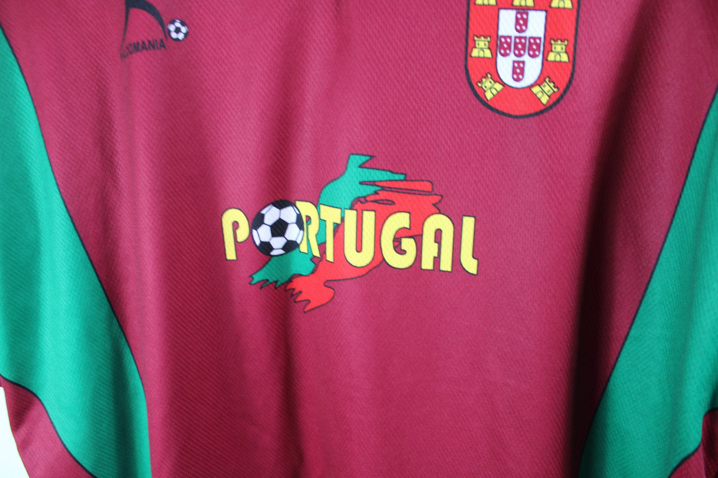 Portugal Soccer Jersey / Vintage Kalciomania Athletic Tee Shirt / 90s Soccer T-Shirt / Maroon And Green Top